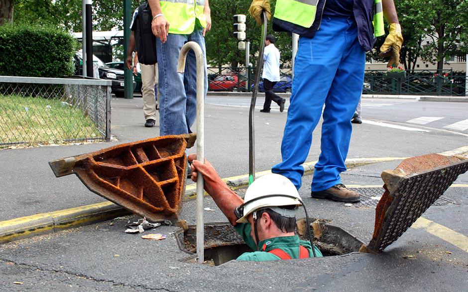 prix plombier débouchage Courbevoie